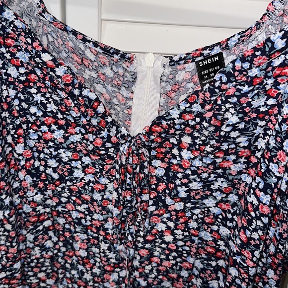 Dress - Picture 2 of 4